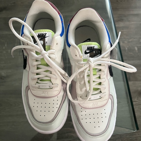 Nike Air Force One - Picture 7 of 7